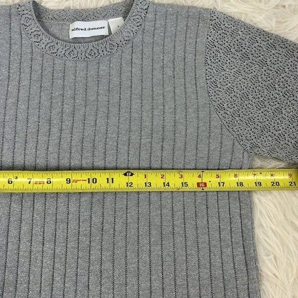 Alfred Dunner Vintage 90s Knit Grey Sliver Metallic Sweater Short Sleeve Shirt - Picture 5 of 9